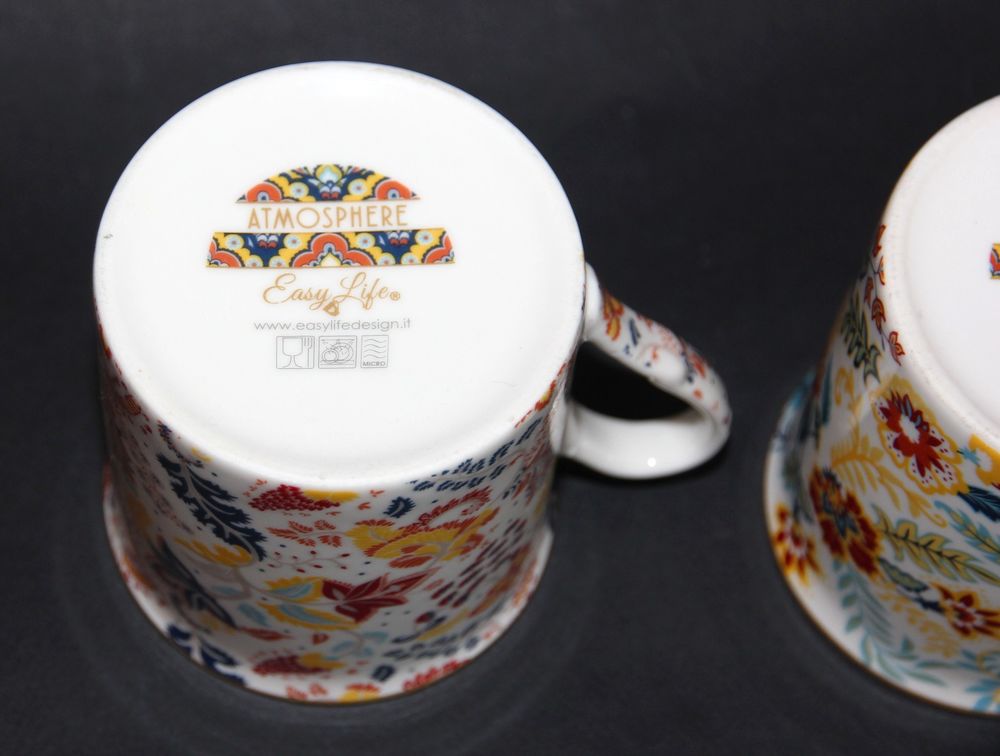 Lot de 2 Mugs Athmosph&egrave;re Easy Life. Jamais utilis&eacute;s.
Electroménager