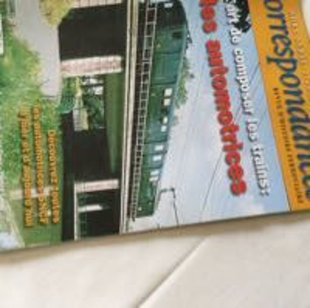 Correspondances. lot de deux revues d'histoire ferroviaire de 2004 Livres et BD