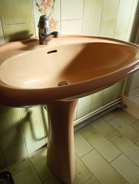 Vasque de salle de bain Saint-Victor (03)