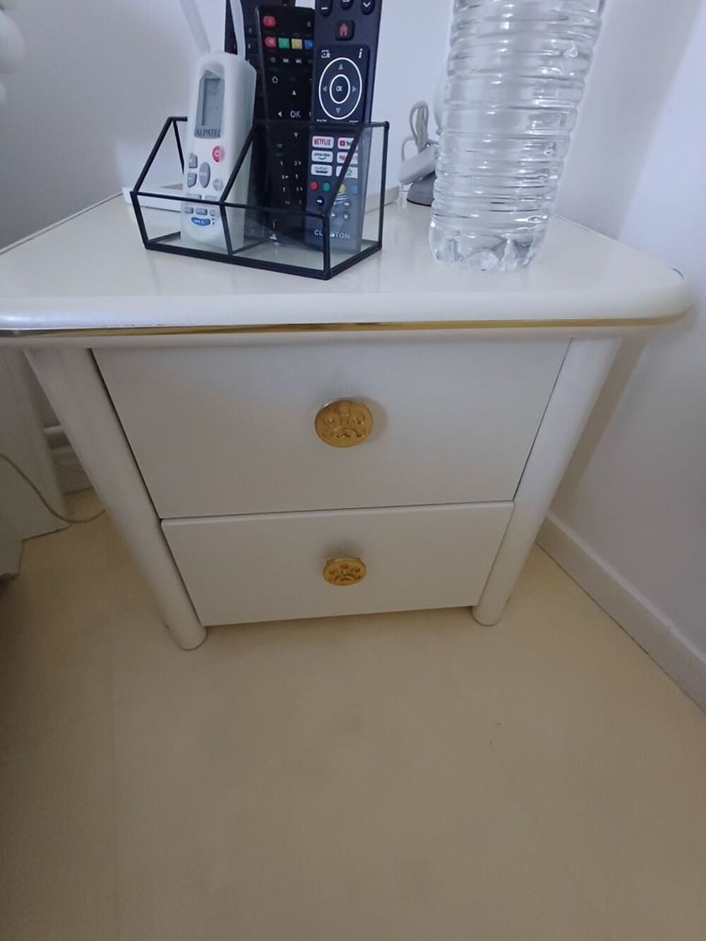 Vent lit+sommier+2 chevets Meubles