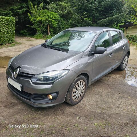 Annonce voiture Renault Mgane III 7990 