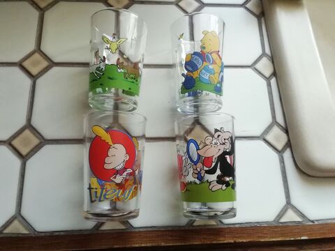 4 verres d�cor�s TITEUF, WINNIE, ETC 16 Noyelles-l�s-Vermelles (62)