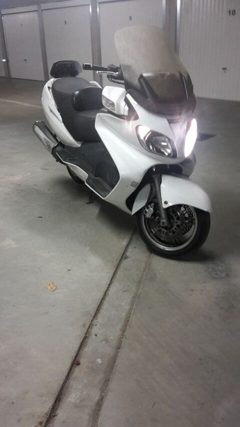 Scooter SUZUKI 2007 occasion Mornant 69440