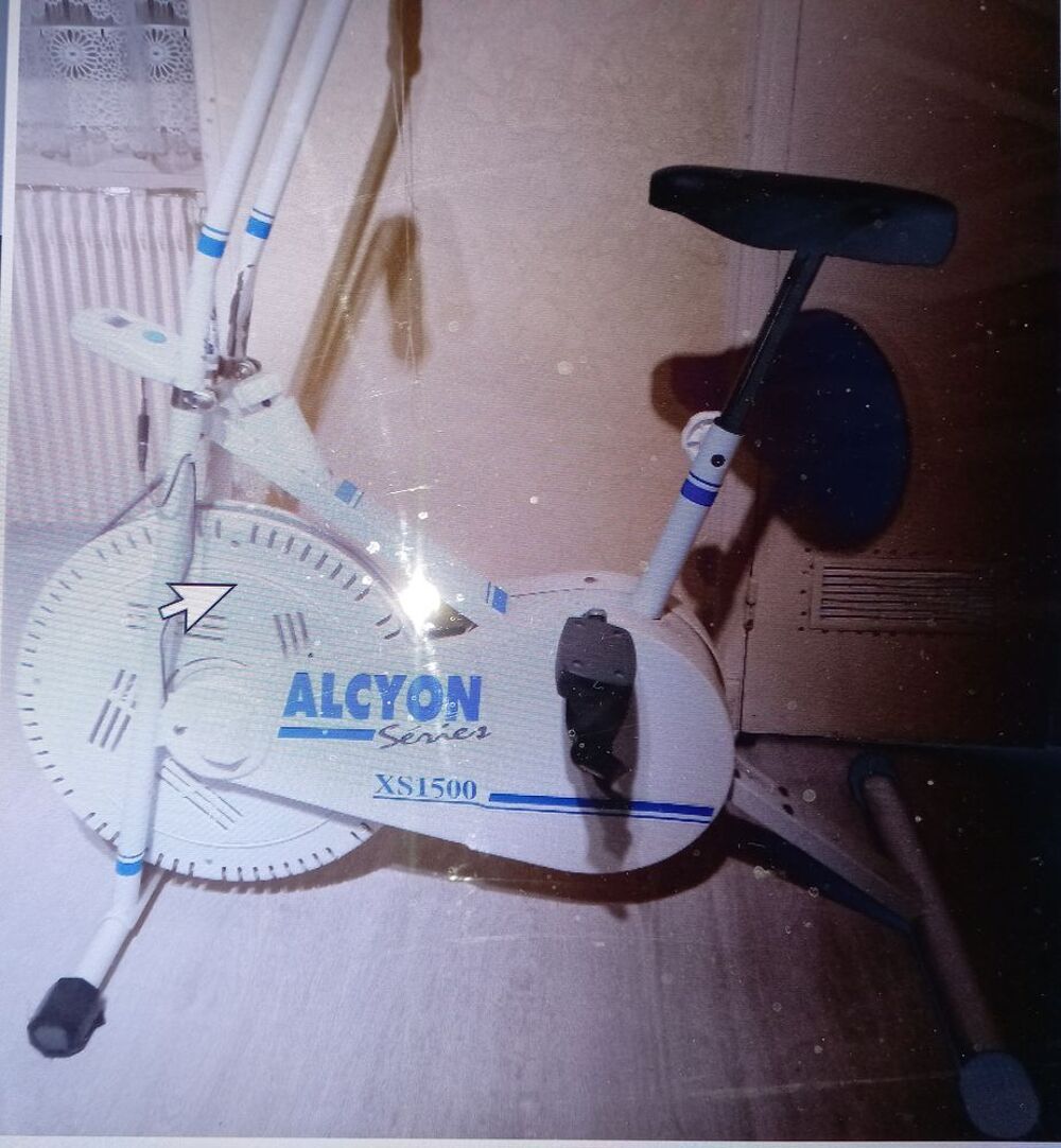 VELO D APPARTEMENT Meubles