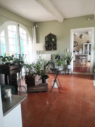  Maison � vendre 8 pi�ces 220 m�