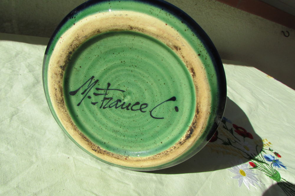 Carafe &eacute;maill&eacute;e vert, or &amp; noir , sign&eacute; Décoration
