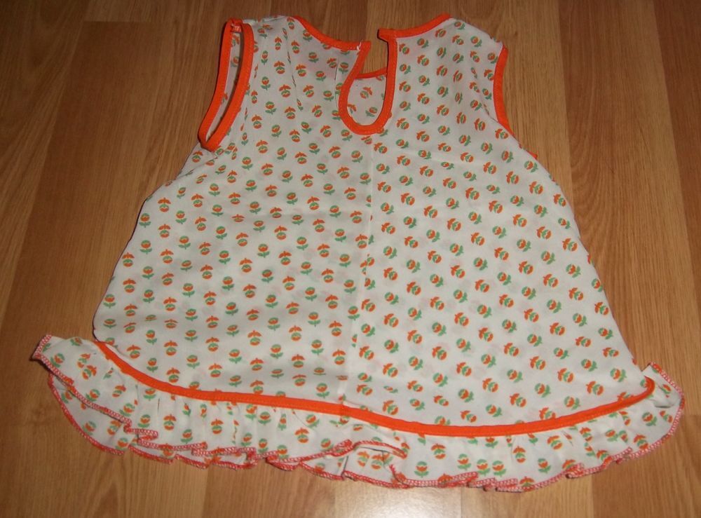 Robe ancienne poup&eacute;e polyamide Jeux / jouets