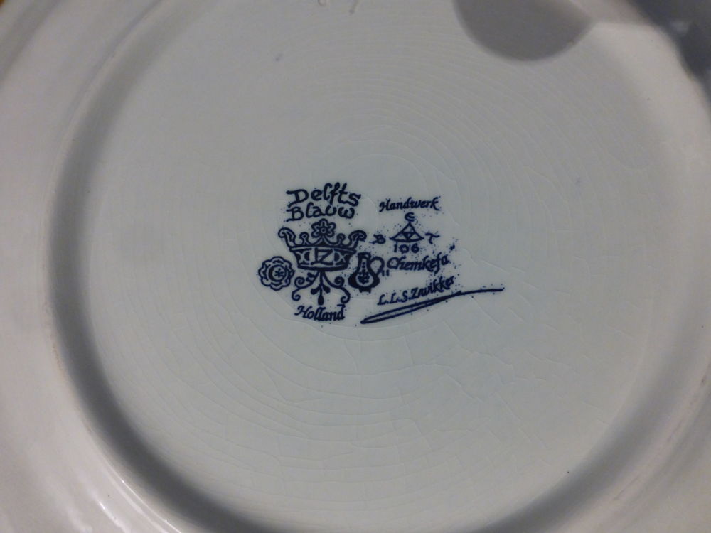PLAT / ou ASSIETTE "MOULIN HOLLANDE" Electroménager
