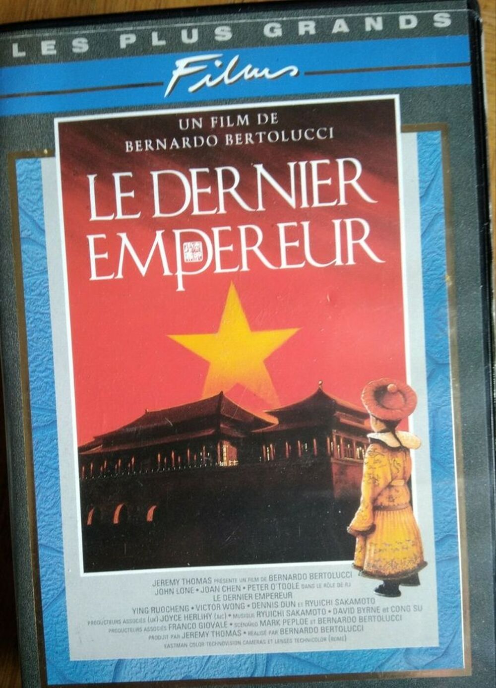 Cassettes vid&eacute;os s&eacute;par&eacute;ment ou en lots DVD et blu-ray