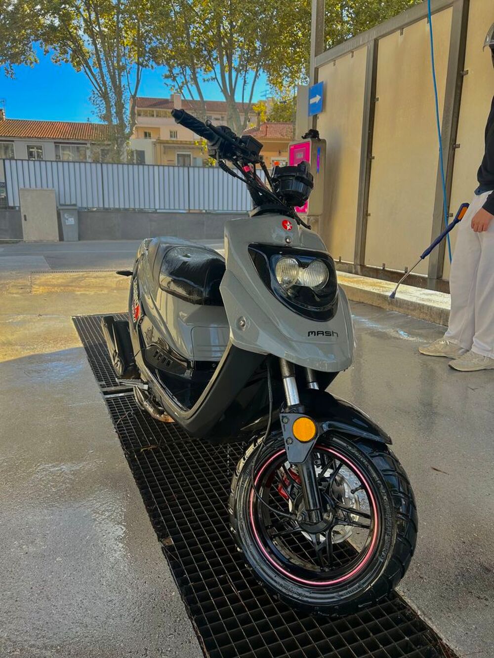 MASH 2022 occasion 83110 Sanary-sur-Mer
