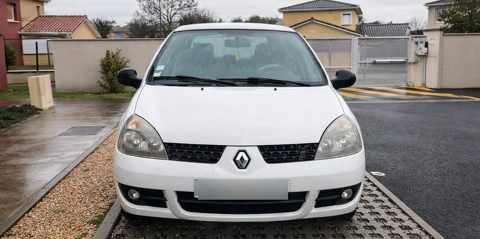Renault clio ii Clio 1.2 60 eco2 Campus.Com