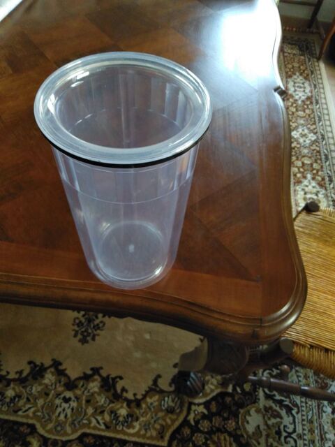 Conservateur de froid pour bouteilles  18 Mont�limar (26)