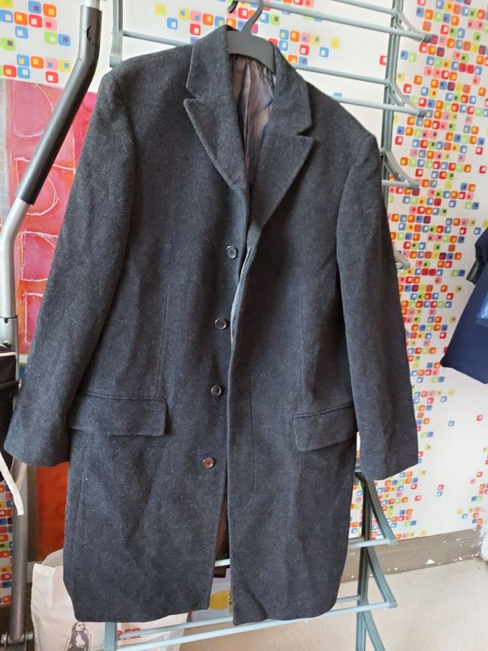 diff&eacute;rents articles robe,manteau homme 44, Vêtements