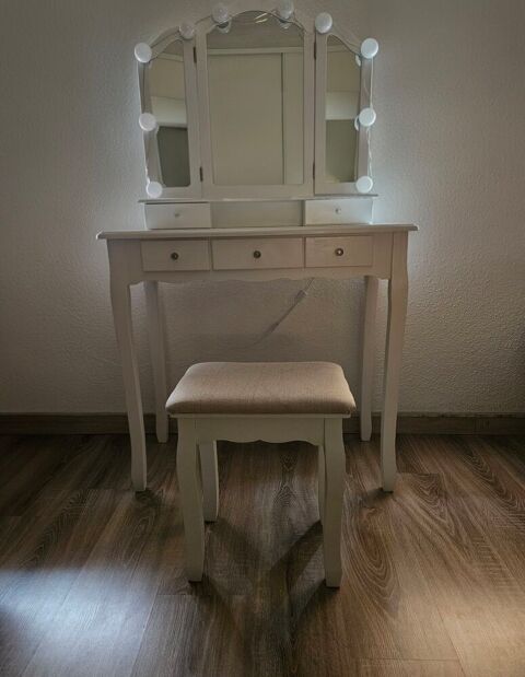Coiffeuse avec miroir et tabouret 60 Haguenau (67)