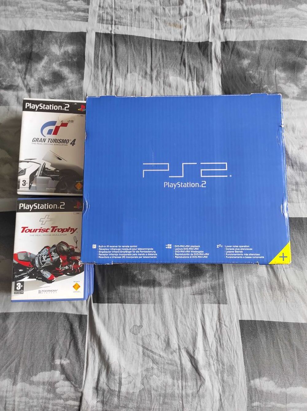 PlayStation 2 avec 10 jeux Consoles et jeux vidéos