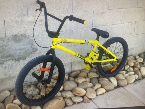 BMX RADIO The evol r jaune 250 Lézignan-Corbières (11)