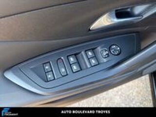 308 Hybrid 136 e-DCS6 Allure 2025 occasion 10600 Barberey-Saint-Sulpice