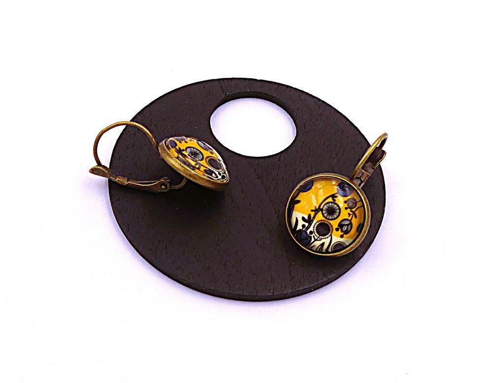 Boucles d'oreilles cabochons en verre, m&eacute;tal bronze Bijoux et montres