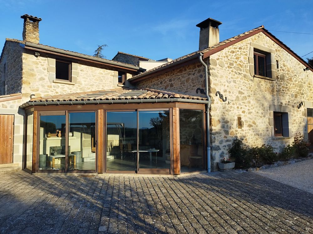 Vente Maison Mas en pierre entièrement rénovée avec vue panoramique Saint-péray