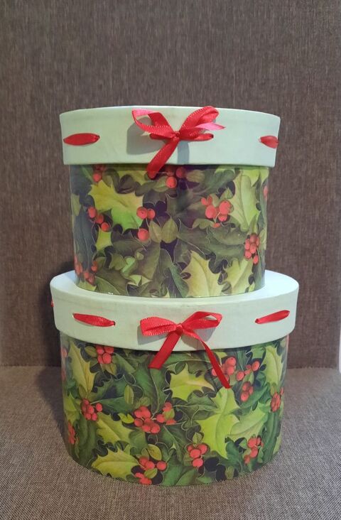 Lot 2 boites cadeaux d�cor houx - ou d�coration no�l  8 Domart-en-Ponthieu (80)