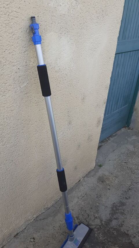 BALAI BROSSE LAVAGE TELESCOPIQUE 35 Castillon-la-Bataille (33)
