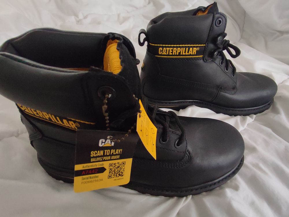 CHAUSSURE BOOTSE (H OU F) taille 43 neuf avec &eacute;tiquettes Chaussures