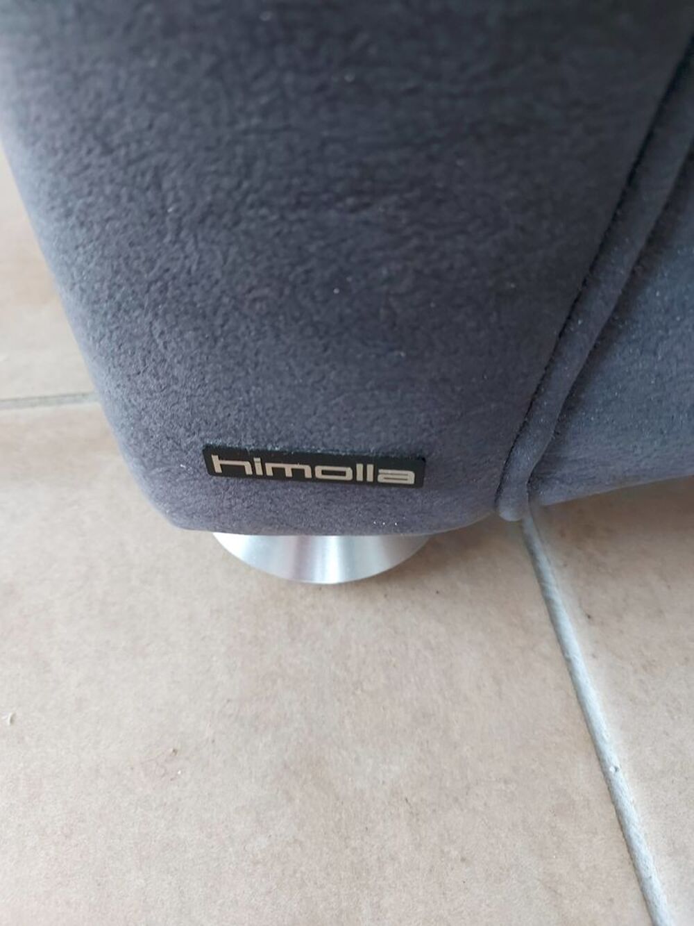 1 canap&eacute; relax HIMOLLA
Meubles