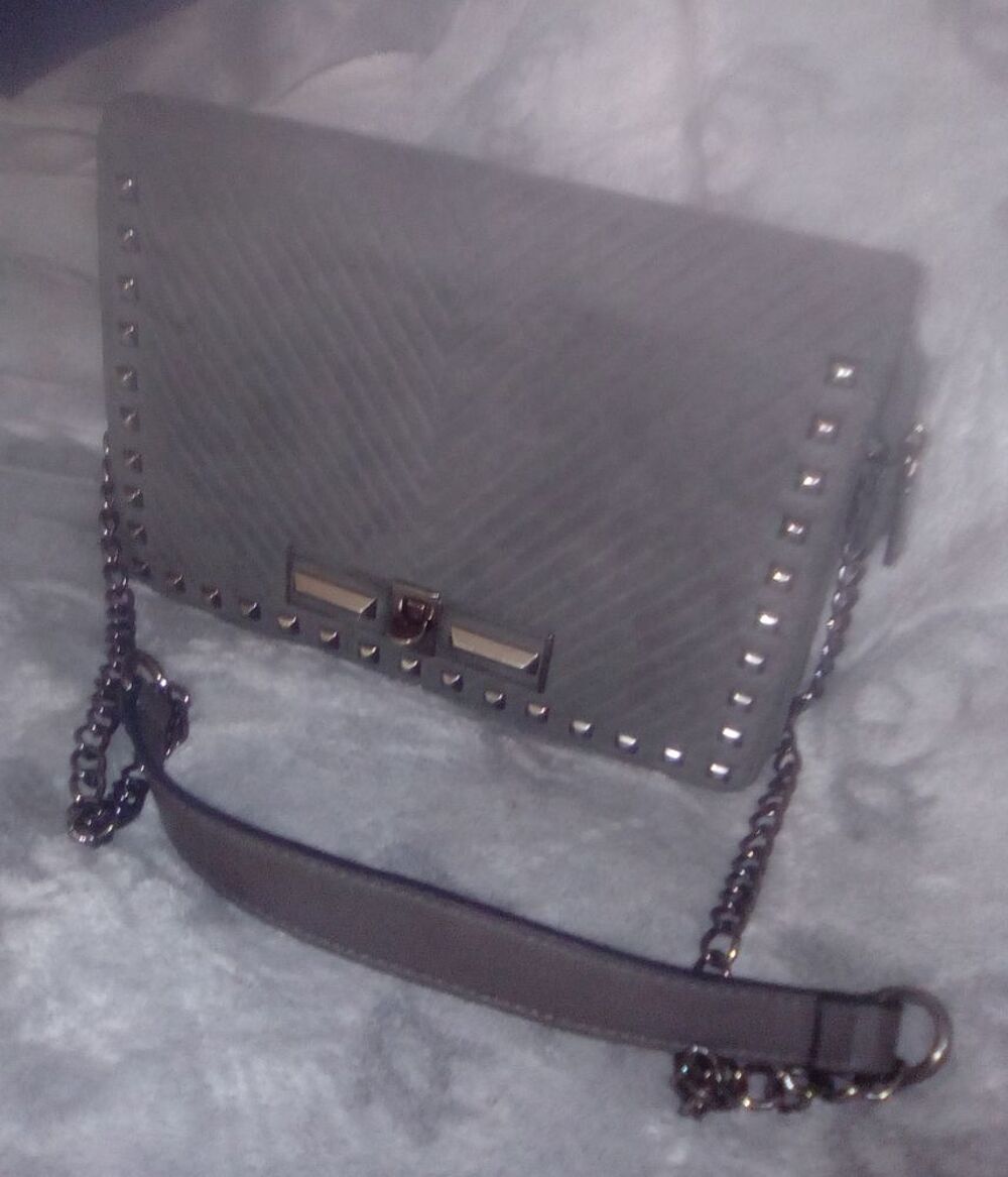 sac &agrave; main gris Maroquinerie