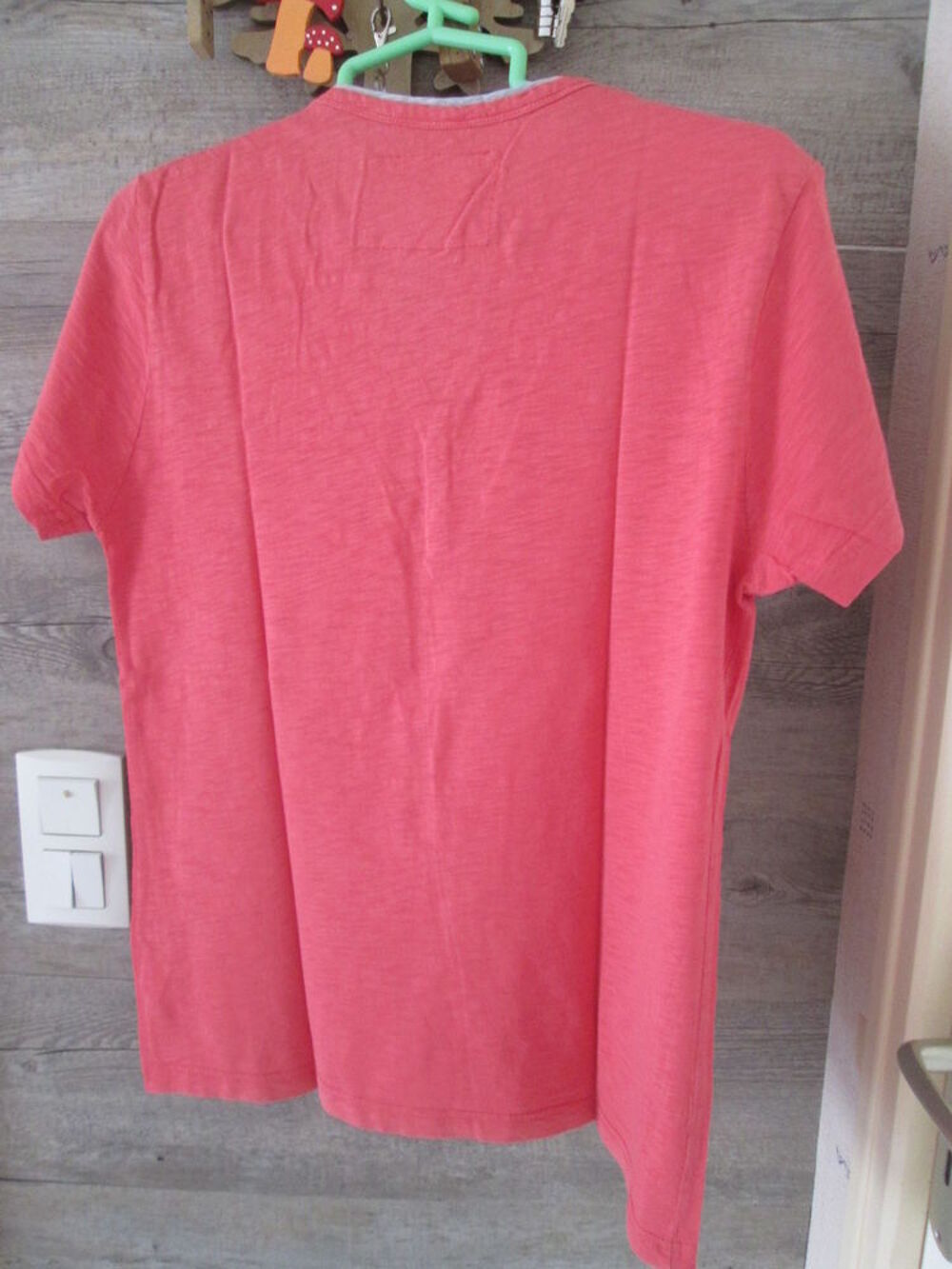 Polo rouge manches courtes Armand Thiery taille M Vêtements