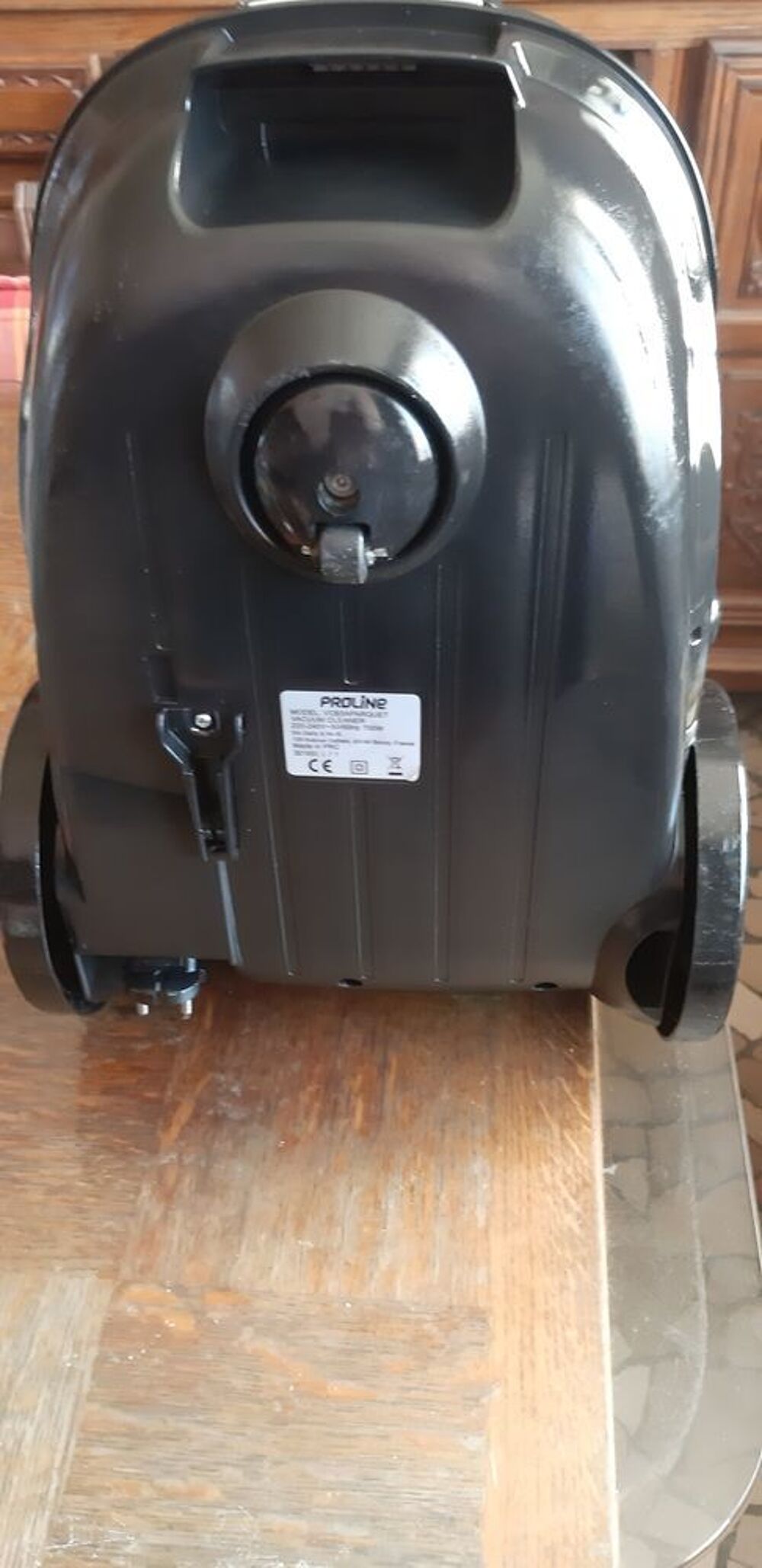 aspirateur traineau avec sac 700w Electromnager