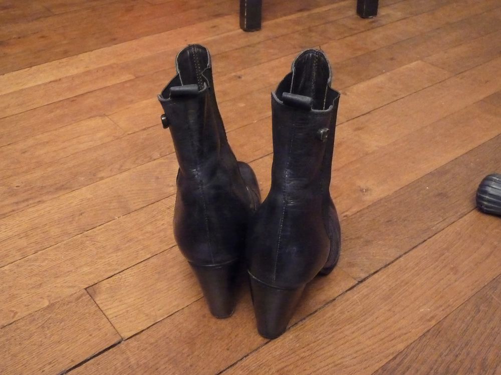 Bottines/ Boots &agrave; Talon Cuir Noir- Pointure 37-Golden Rose Chaussures