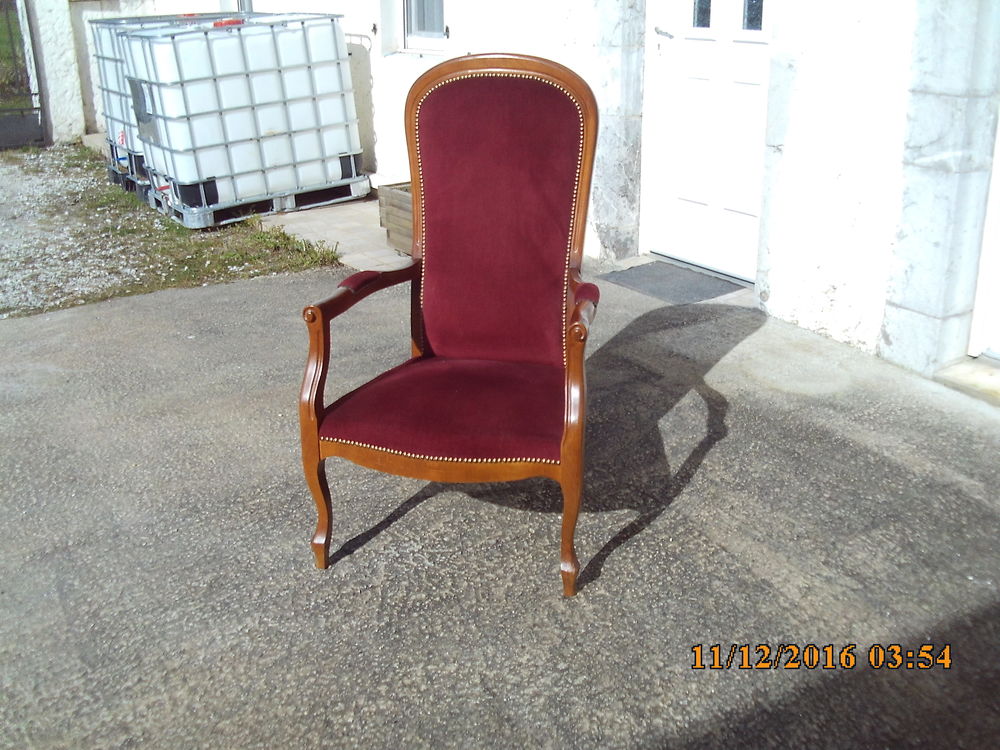 FAUTEUIL VOLTAIRE rouge / grenat Meubles
