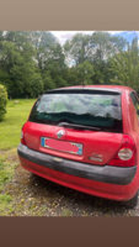 Clio II Clio 1.2 16v Confort Pack Clim Dynamique Quickshift 2006 occasion 18110 Allogny