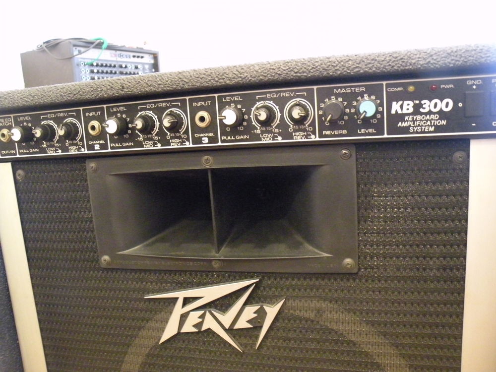 ampli clavier PEAVEY KB300 Instruments de musique