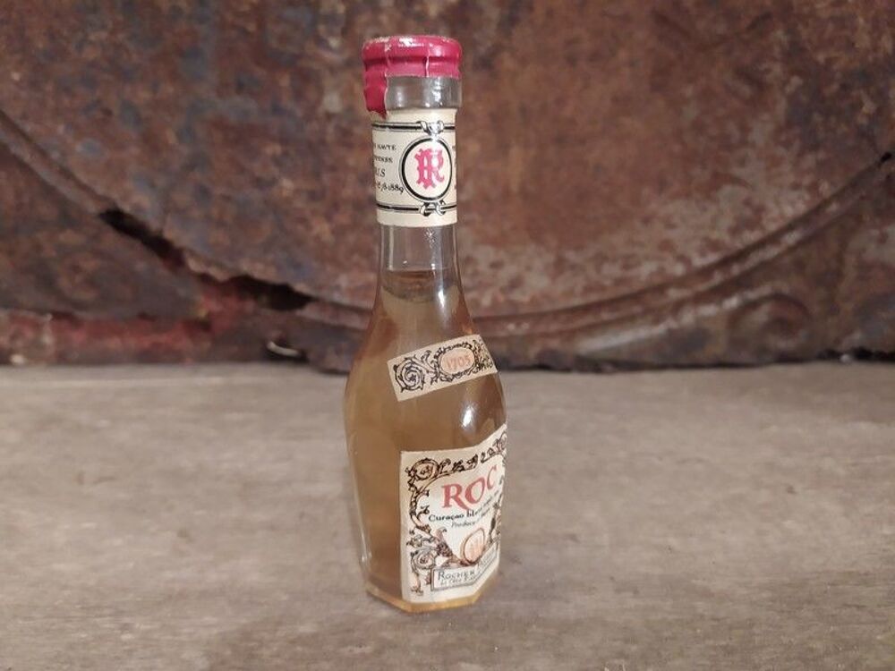 Ancienne Mignonnette Cura&ccedil;ao Roc Rocher fr&egrave;res
