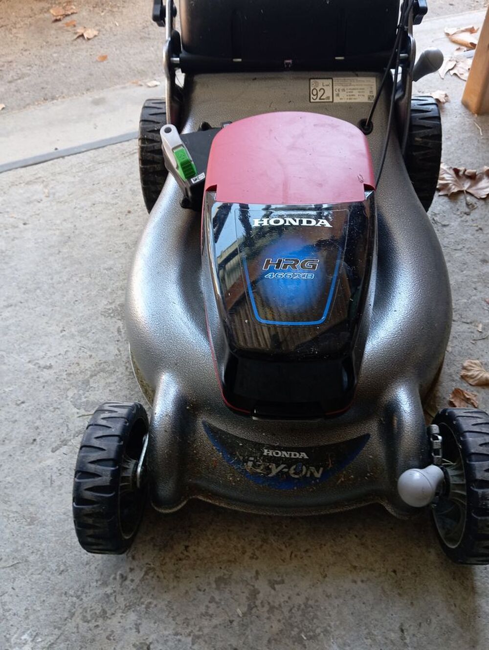 Tondeuse Honda &agrave; batterie Jardin