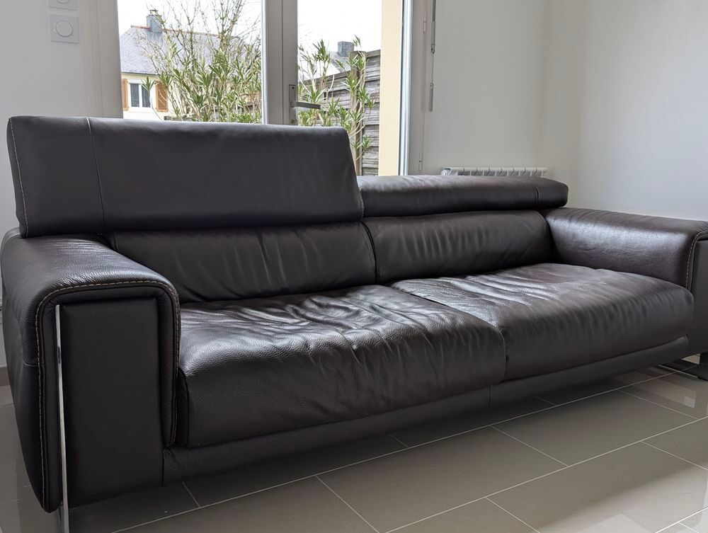Donne canap&eacute; cuir Natuzzi 
Meubles