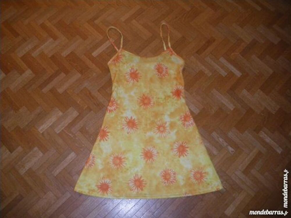 Petite robe de plage (V12) Vêtements
