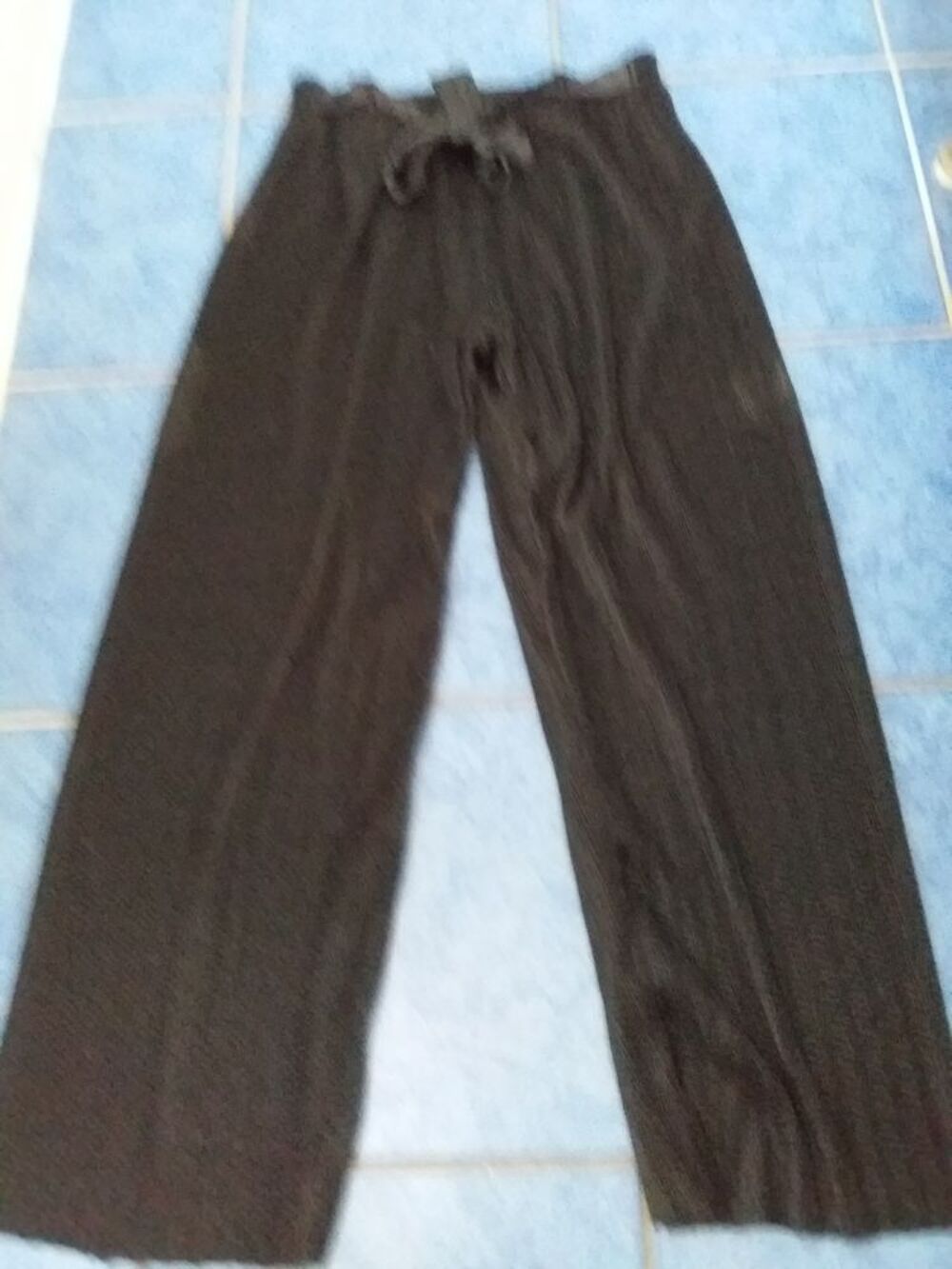 pantalons soir&eacute;es ou ETE noir avec ruban &eacute;lastic &agrave; la taille 42 dame Vêtements