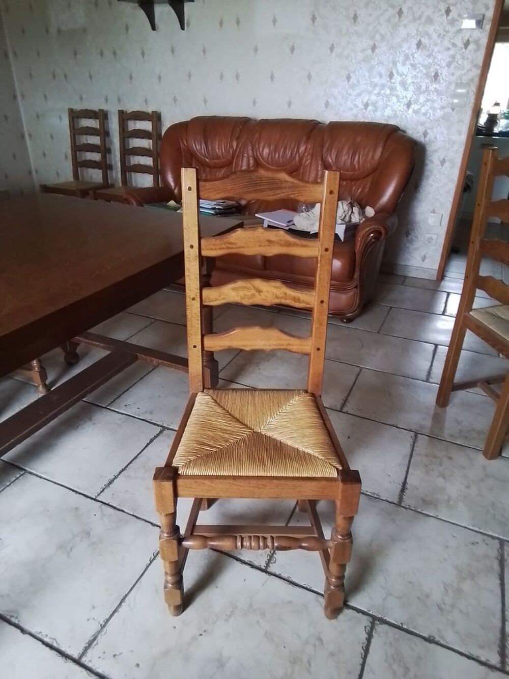 Salle &agrave; manger Meubles