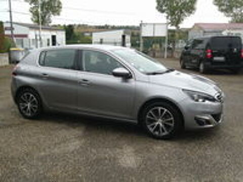 308 1.2 PureTech 130ch S&S BVM6 Allure 2015 occasion 82370 Saint-Nauphary