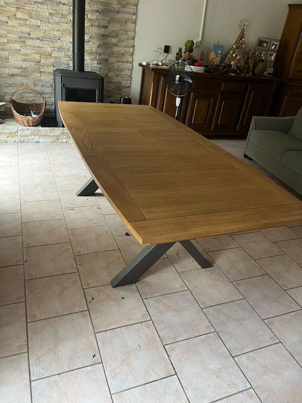 Table salle &agrave; manger d'artisans Meubles