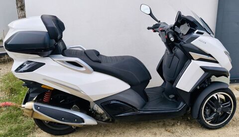 Scooter PEUGEOT 2023 occasion Sussargues 34160