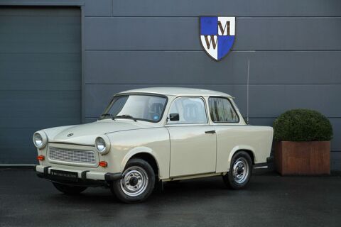 Annonce voiture TRABANT Voiture 9990 