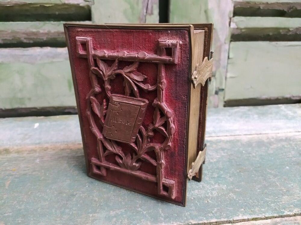 Album Photographies XIXeme Velours et Bois Sculpt&eacute; 