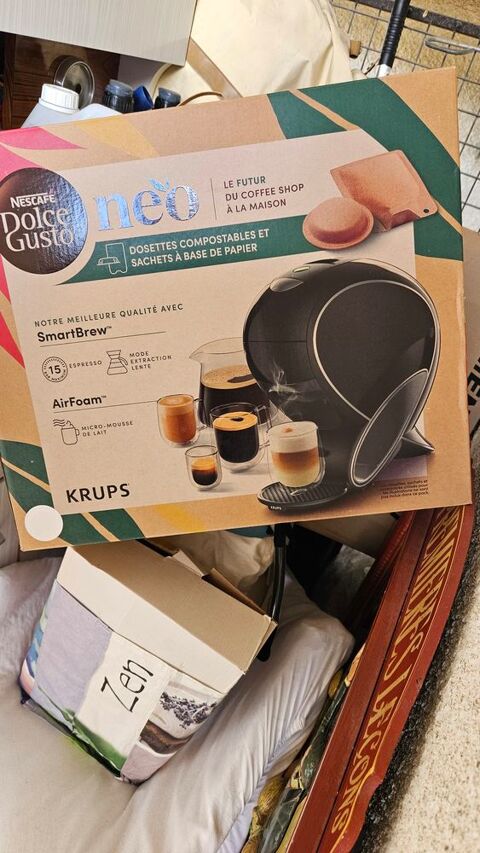 cafetière Neo de chez dolce gusto 40 Saleilles (66)