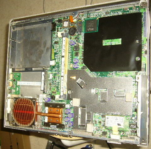 carte mere fonctionnelle,clavier PC PORTABLE  Amilo L6820 15 Versailles (78)