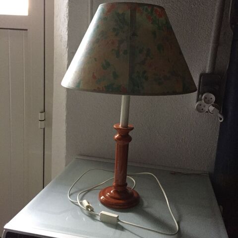 Lampe de chevet ou de bureau sur pied avec abat-jour 4 Le Puy-en-Velay (43)