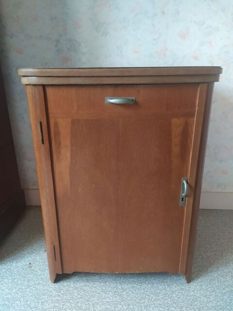 Meuble avec machine � coudre Singer - vintage 150 Saintry-sur-Seine (91)