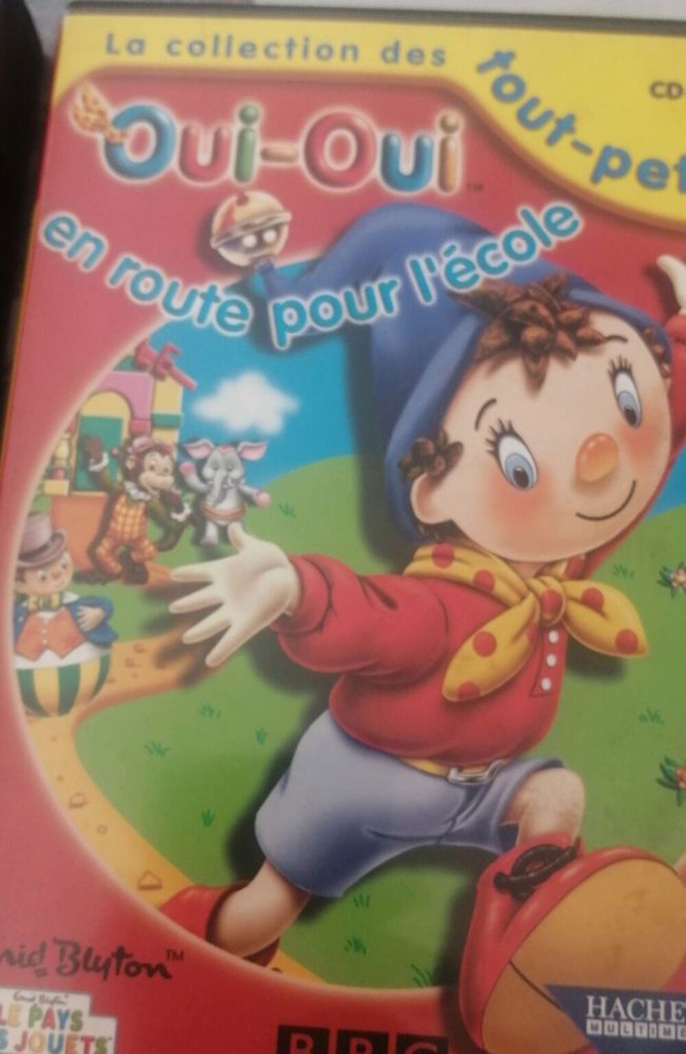 CD 30000 jeux,, et jeux pour enfants. CD Oui Oui et pingui Livres et BD